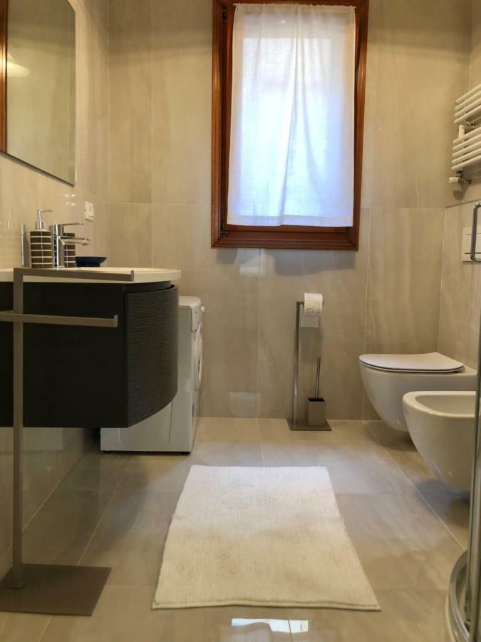 Grazia'S Apartment Чоджия Екстериор снимка