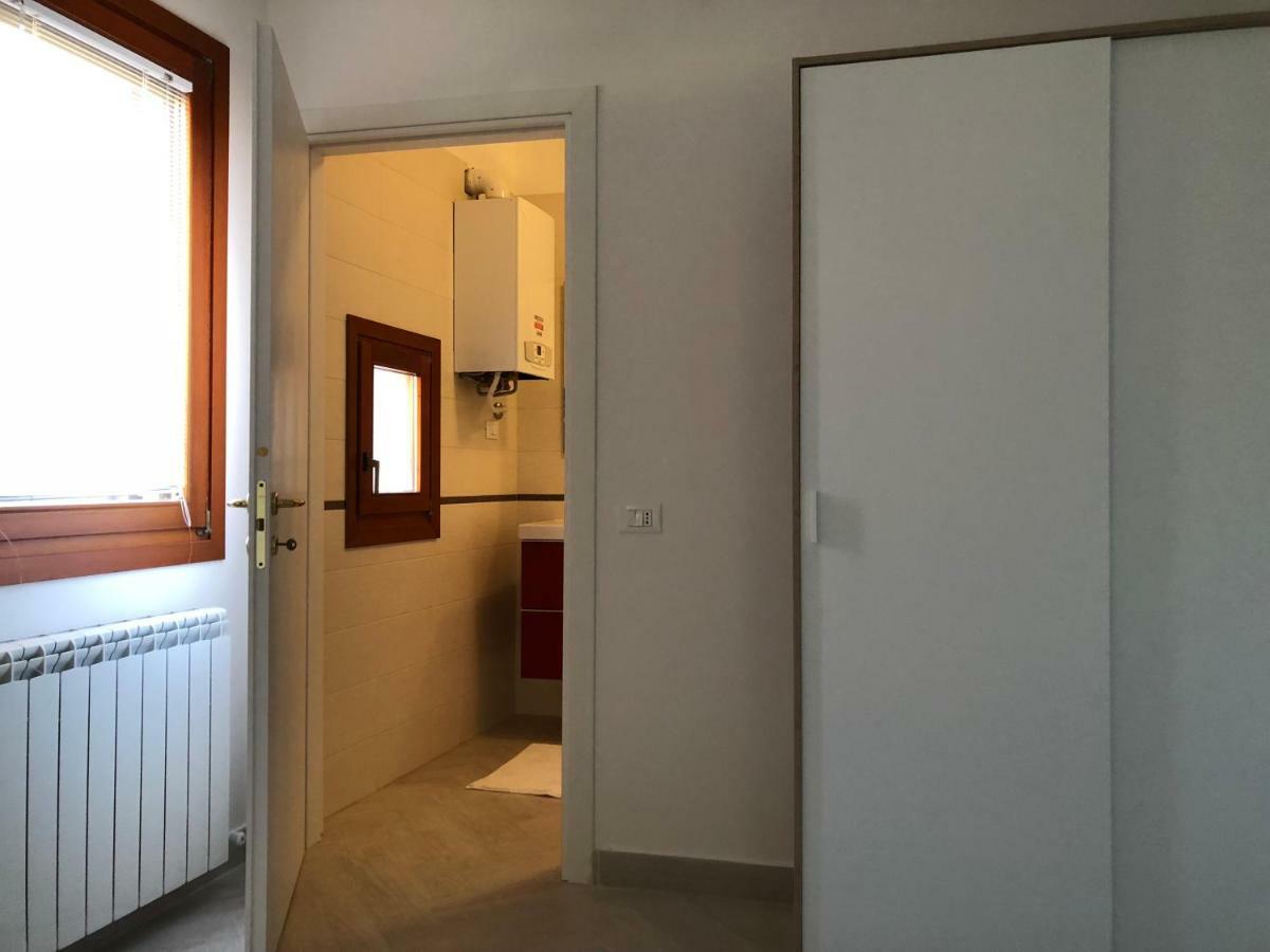 Grazia'S Apartment Чоджия Екстериор снимка